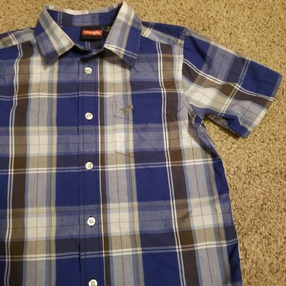 Wrangler Boy's Button Down Shirt 6-7 - Picture 2 of 5